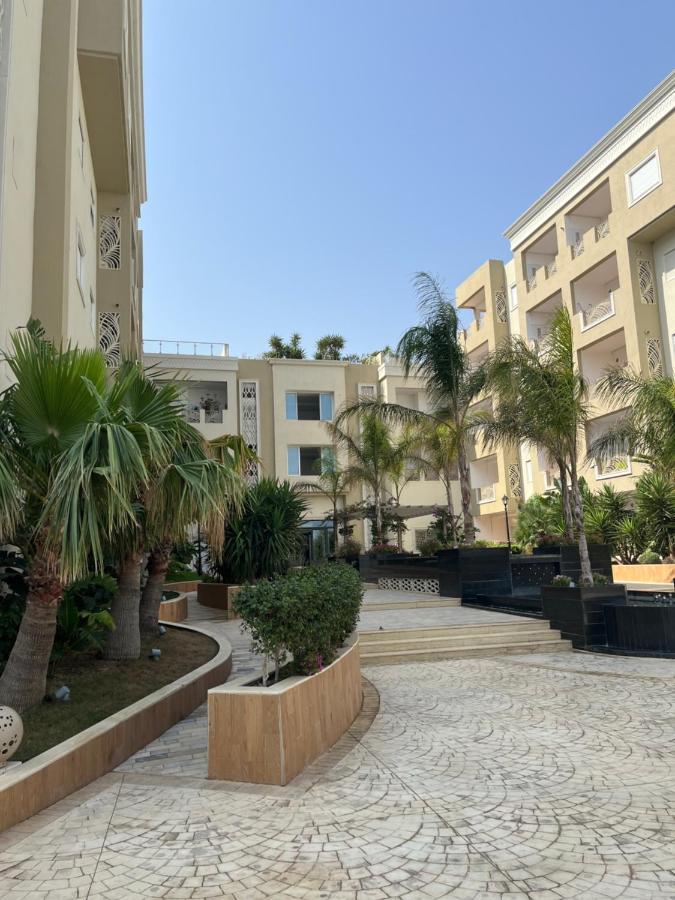 Super Appartement Avec 5 Piscines En Residence โมนาสตีร์ ภายนอก รูปภาพ